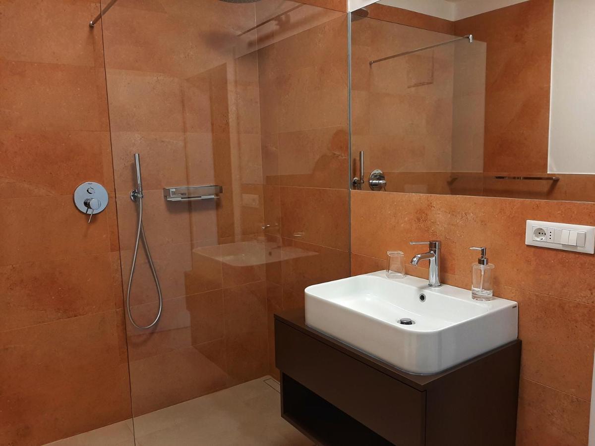 Apartment Lazzeri Toblach Exteriér fotografie