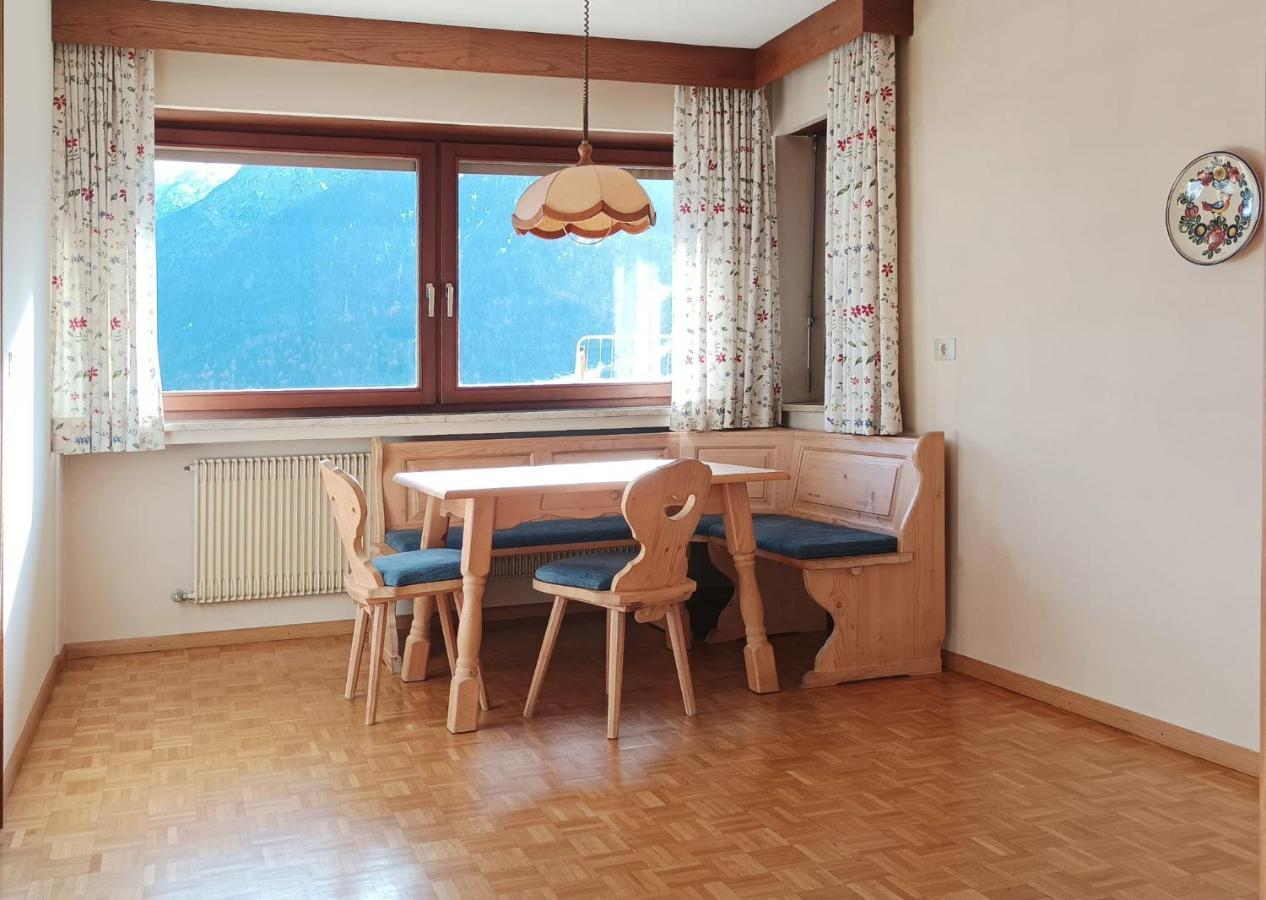 Apartment Lazzeri Toblach Exteriér fotografie