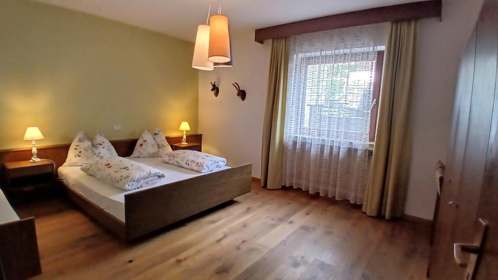 Apartment Lazzeri Toblach Exteriér fotografie