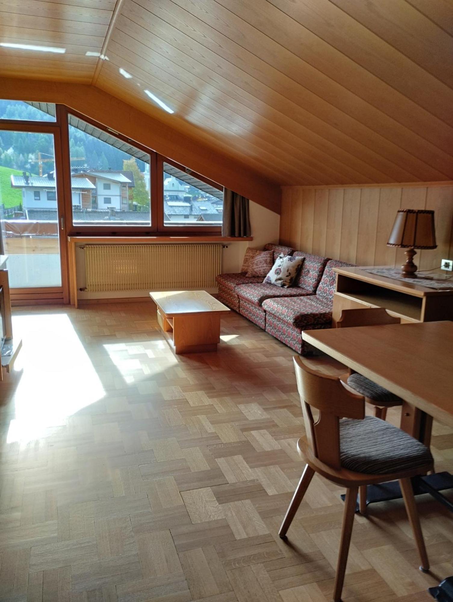 Apartment Lazzeri Toblach Exteriér fotografie